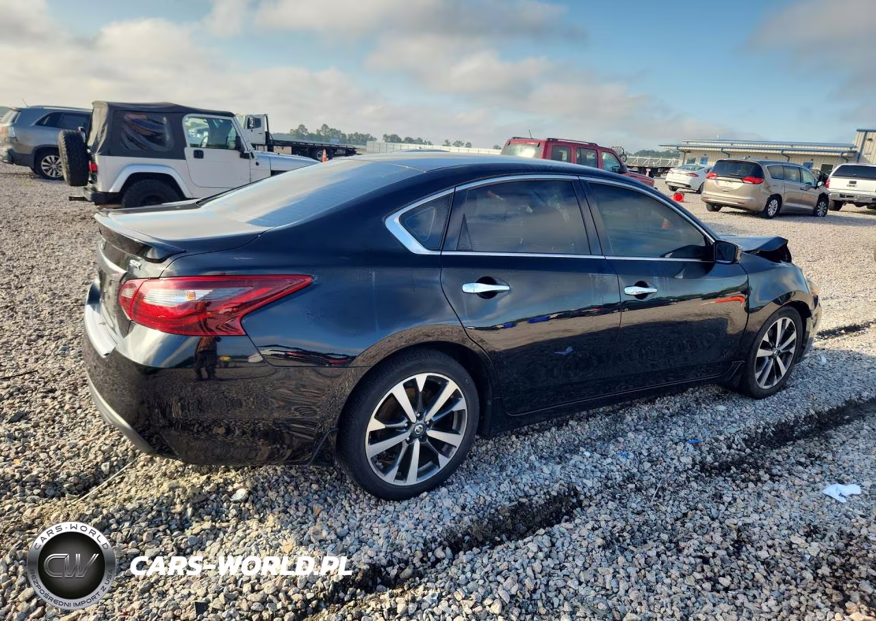 2017 Nissan Altima 2.5 Sr VIN:1N4AL3AP8HC472200 - 3