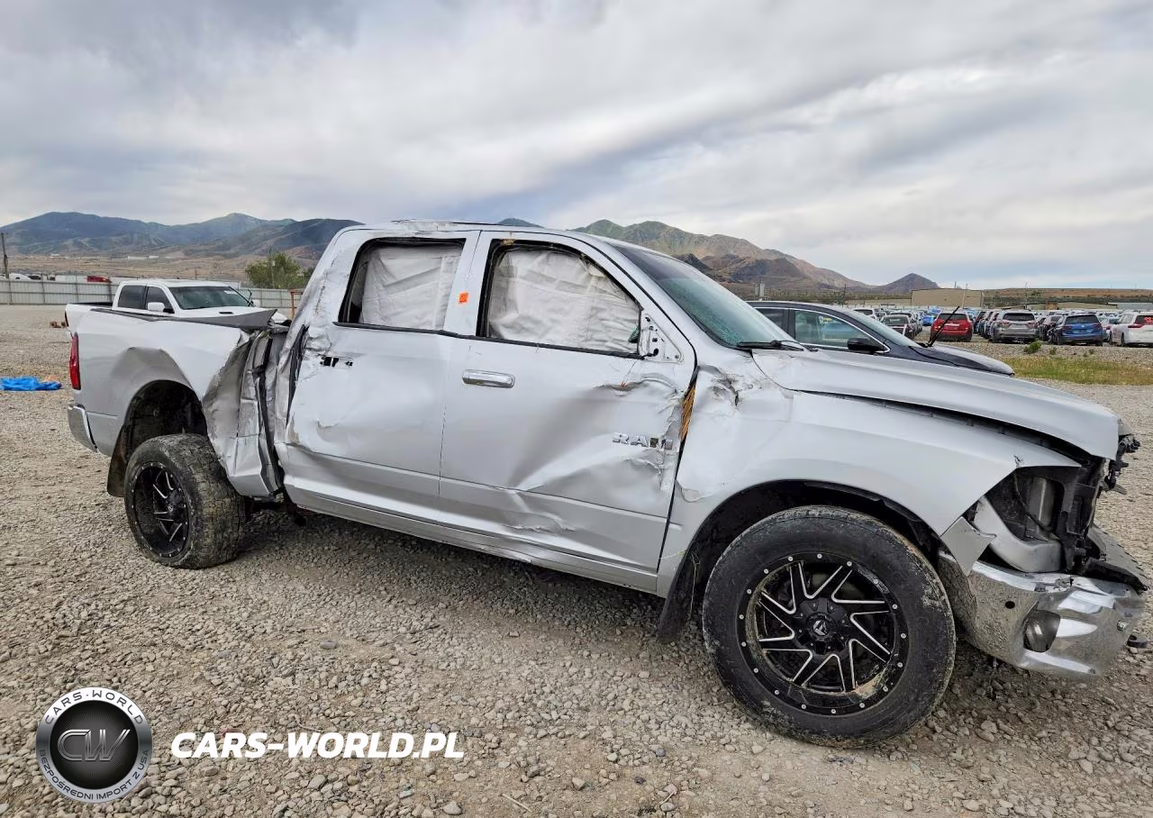 2015 Ram 1500 Slt VIN:1C6RR7LTXFS786020 - 4