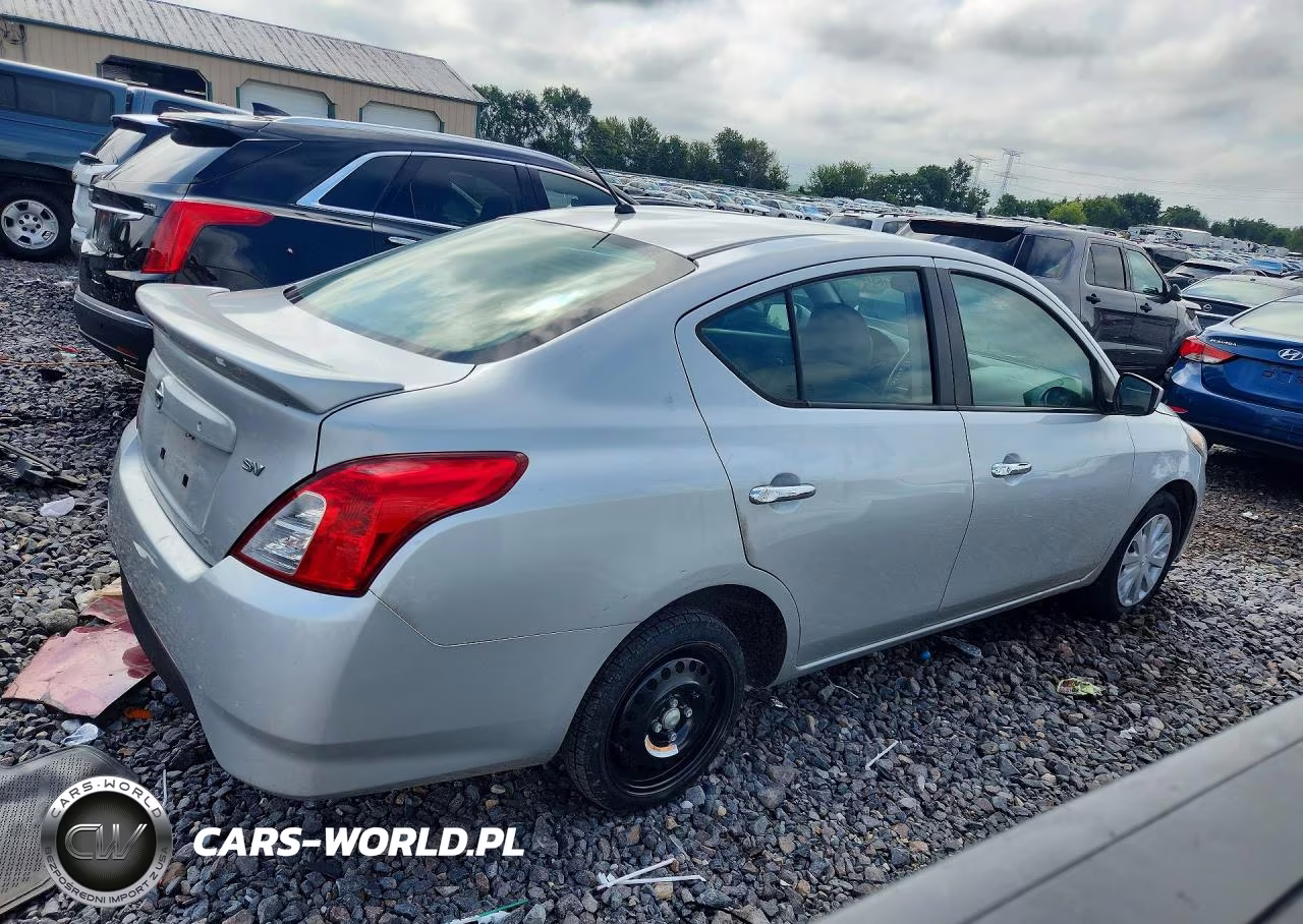 2019 Nissan Versa Sv VIN:3N1CN7AP7KL814450 - 3