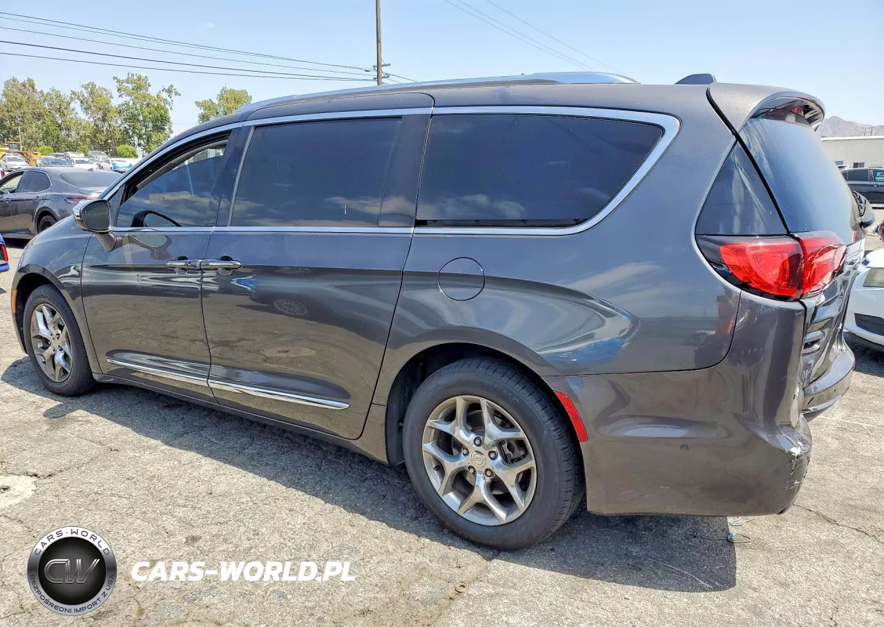 2017 Chrysler Pacifica Limited VIN:2C4RC1GG0HR545155 - 2