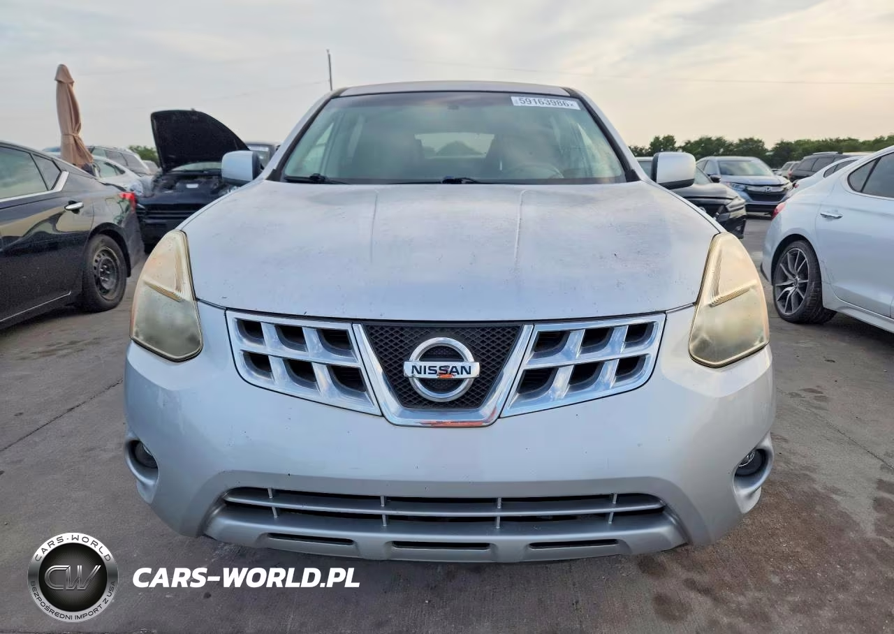 2013 Nissan Rogue S VIN:JN8AS5MT4DW529622 - 5