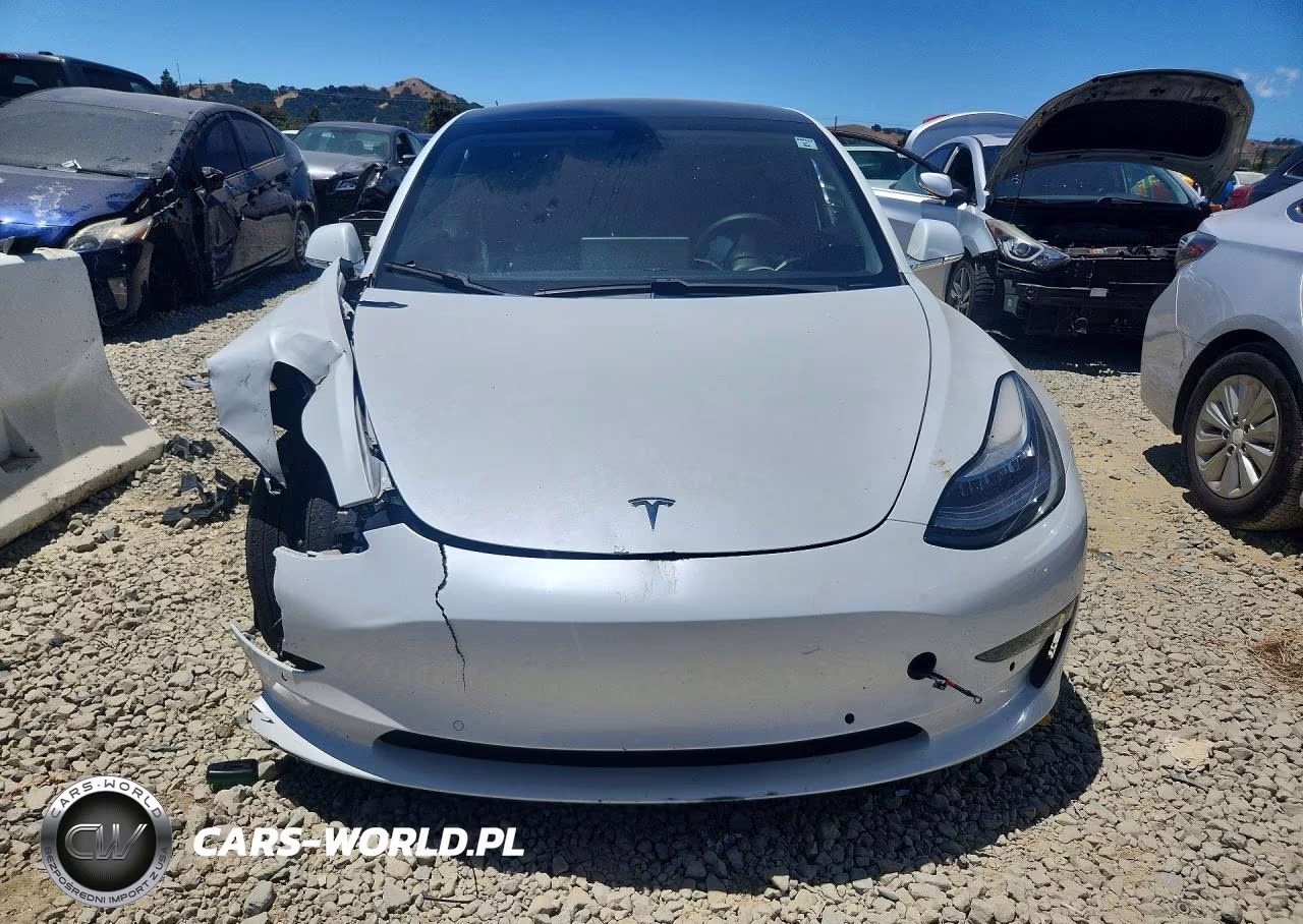 2020 Tesla Model 3 VIN:5YJ3E1EB2LF650713 - 5