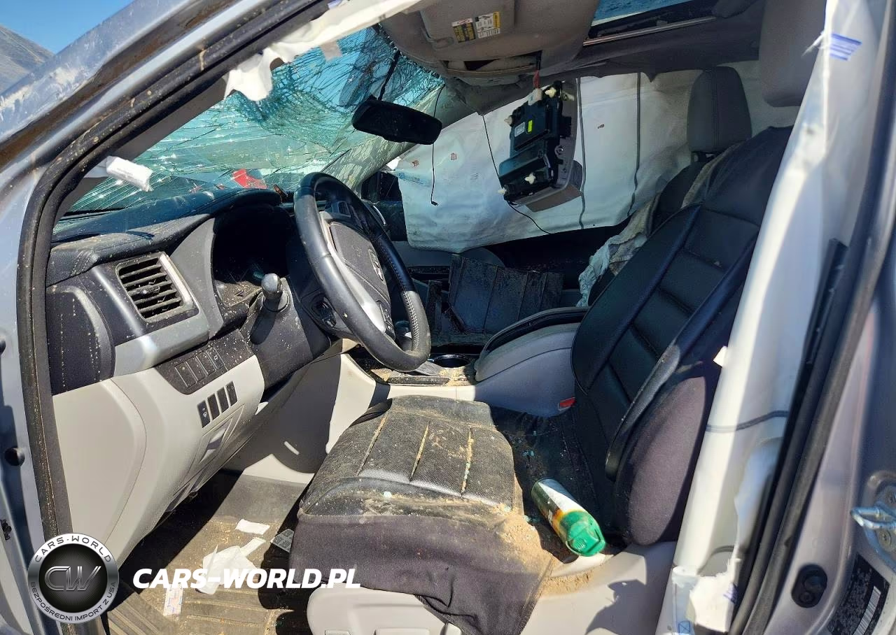 2014 Toyota Highlander Xle VIN:5TDJKRFHXES031566 - 7