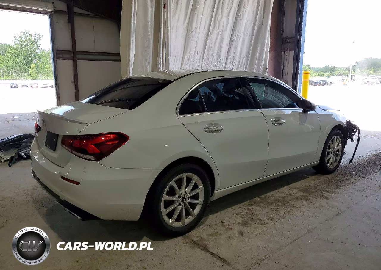 2019 Mercedes-Benz A 220 VIN:WDD3G4EB2KW025496 - 3