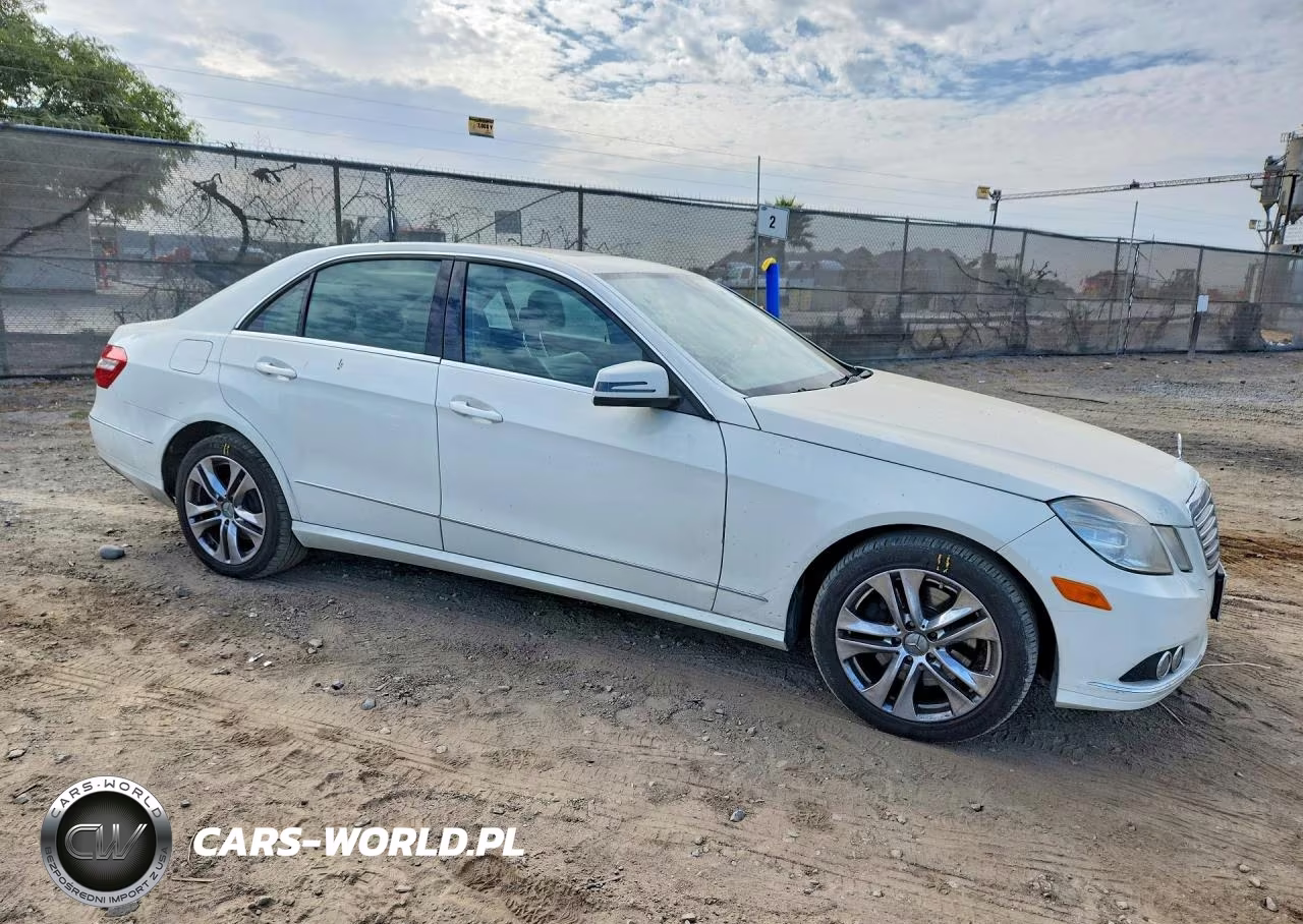 2011 Mercedes-Benz E 350 VIN:WDDHF5GBXBA346940 - 4