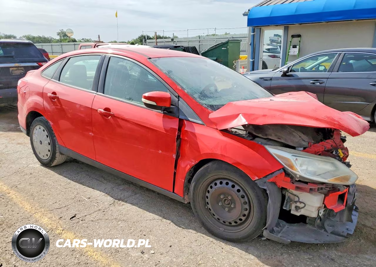 2013 Ford Focus Se VIN:1FADP3F21DL364137 - 4