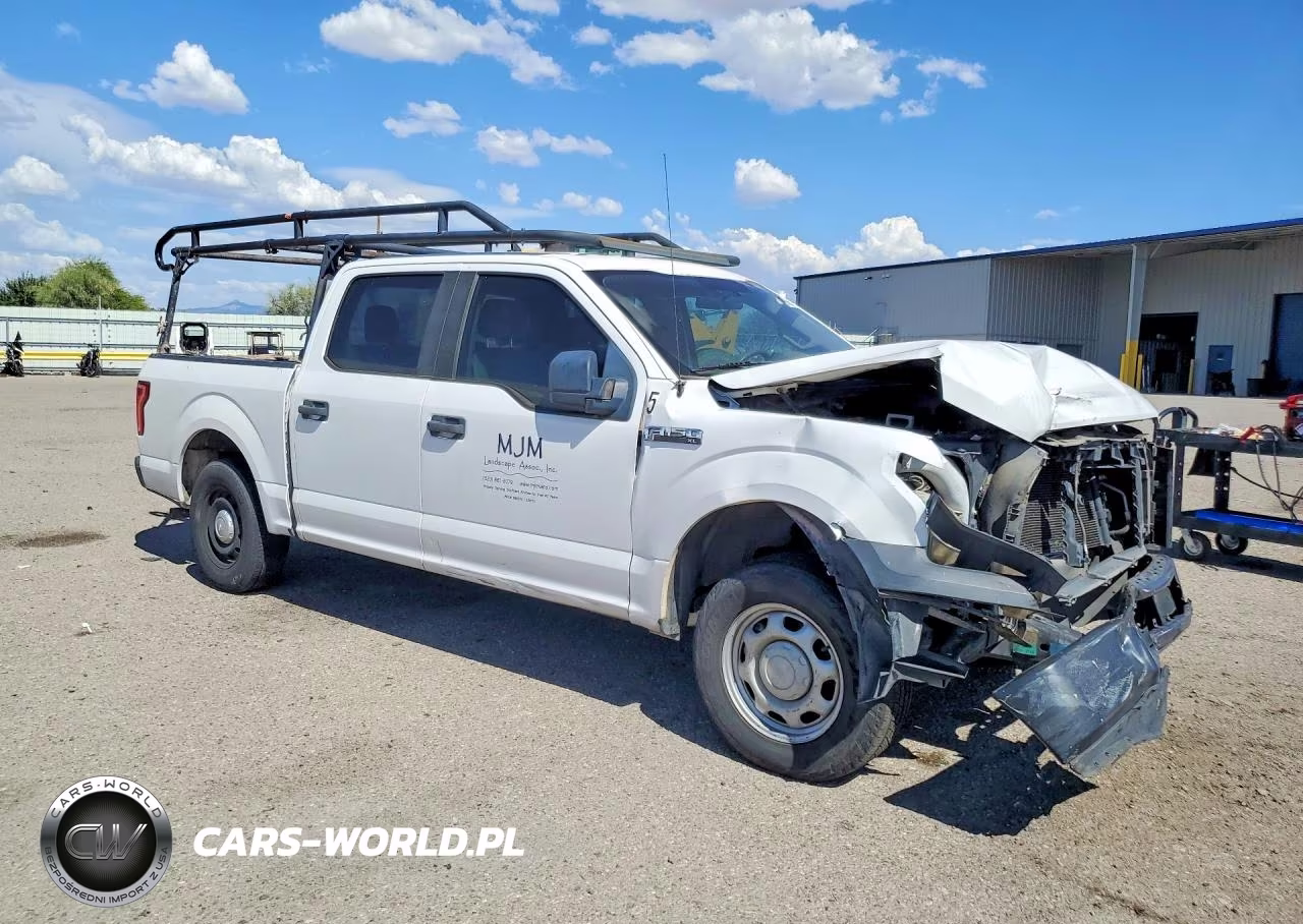 2017 Ford F150 Supercrew VIN:1FTEW1C89HKC83834 - 4