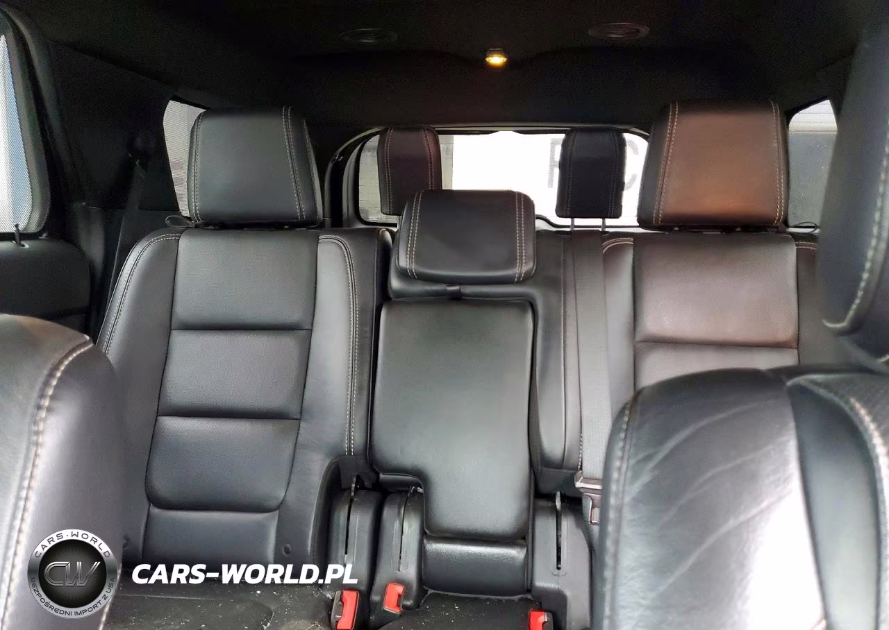2015 Ford Explorer Sport VIN:1FM5K8GT1FGC58697 - 10