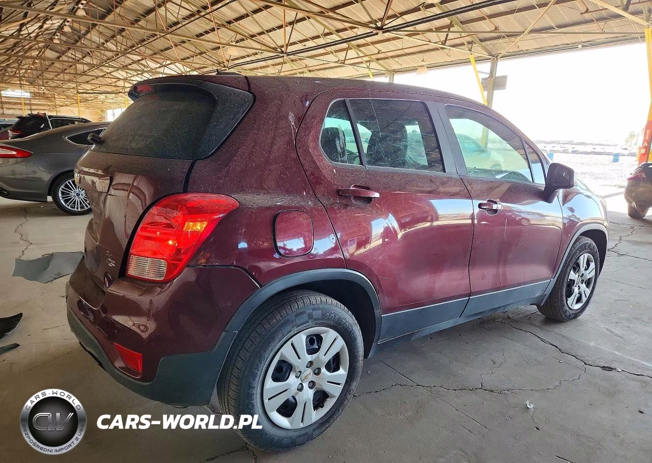 2017 Chevrolet Trax Ls VIN:3GNCJKSB6HL272868 - 3