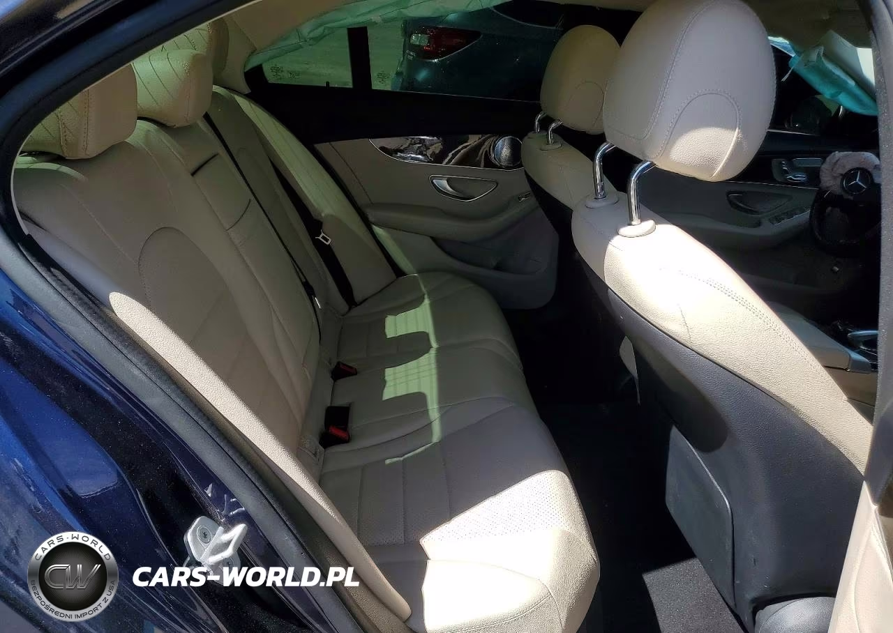 2015 Mercedes-Benz C 300 4Matic VIN:55SWF4KB4FU029895 - 10