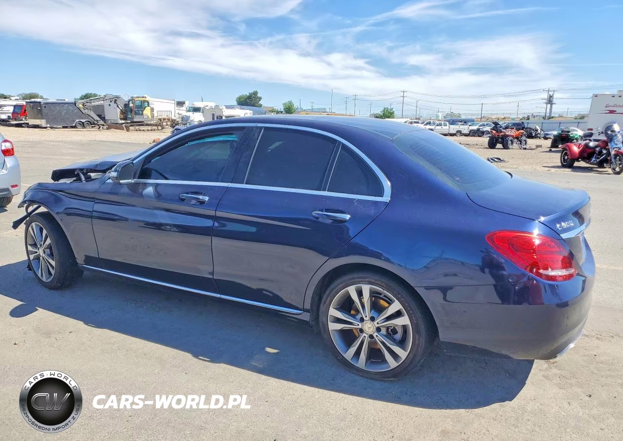 2015 Mercedes-Benz C 300 4Matic VIN:55SWF4KB4FU029895 - 2