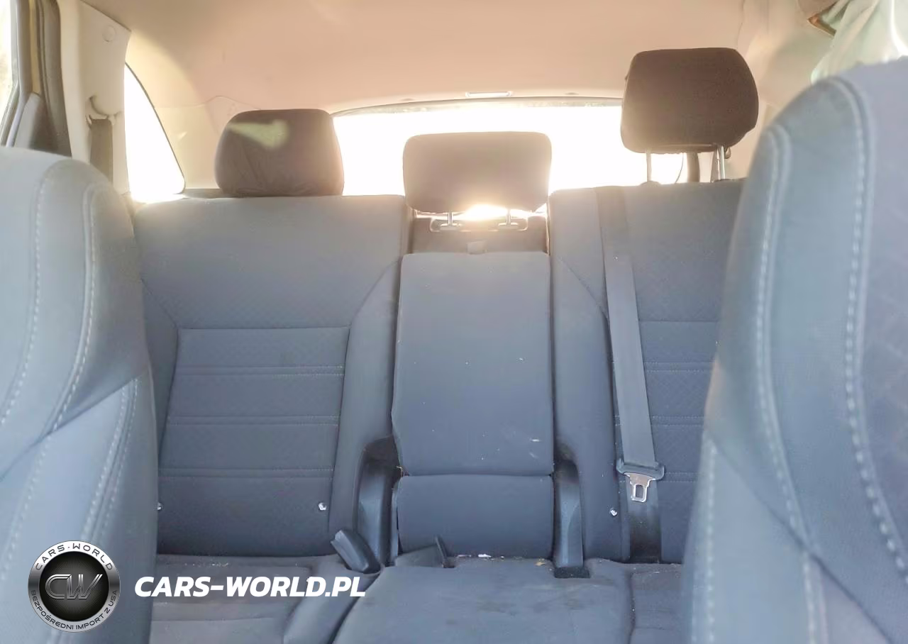 2018 Kia Sorento Lx VIN:5XYPG4A38JG357531 - 10