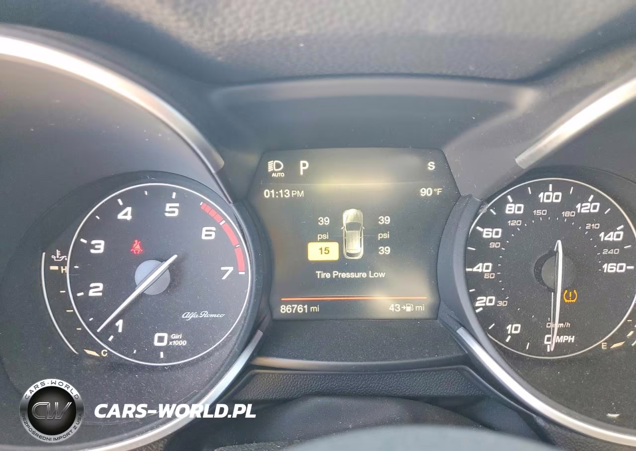 2018 Alfa Romeo Stelvio VIN:ZASFAKAN8J7C24310 - 9