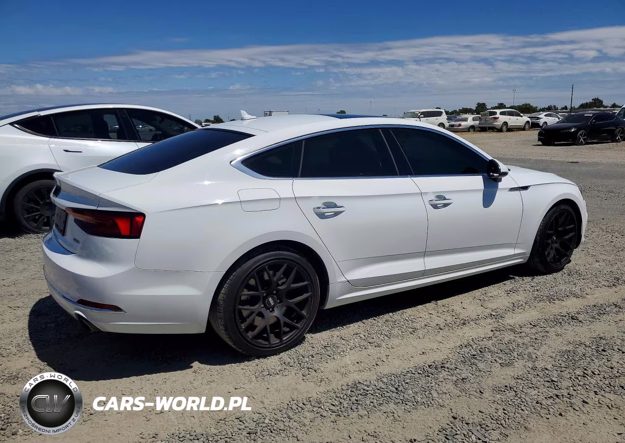 2019 Audi A5 Premium VIN:WAUANCF5XKA059139 - 3