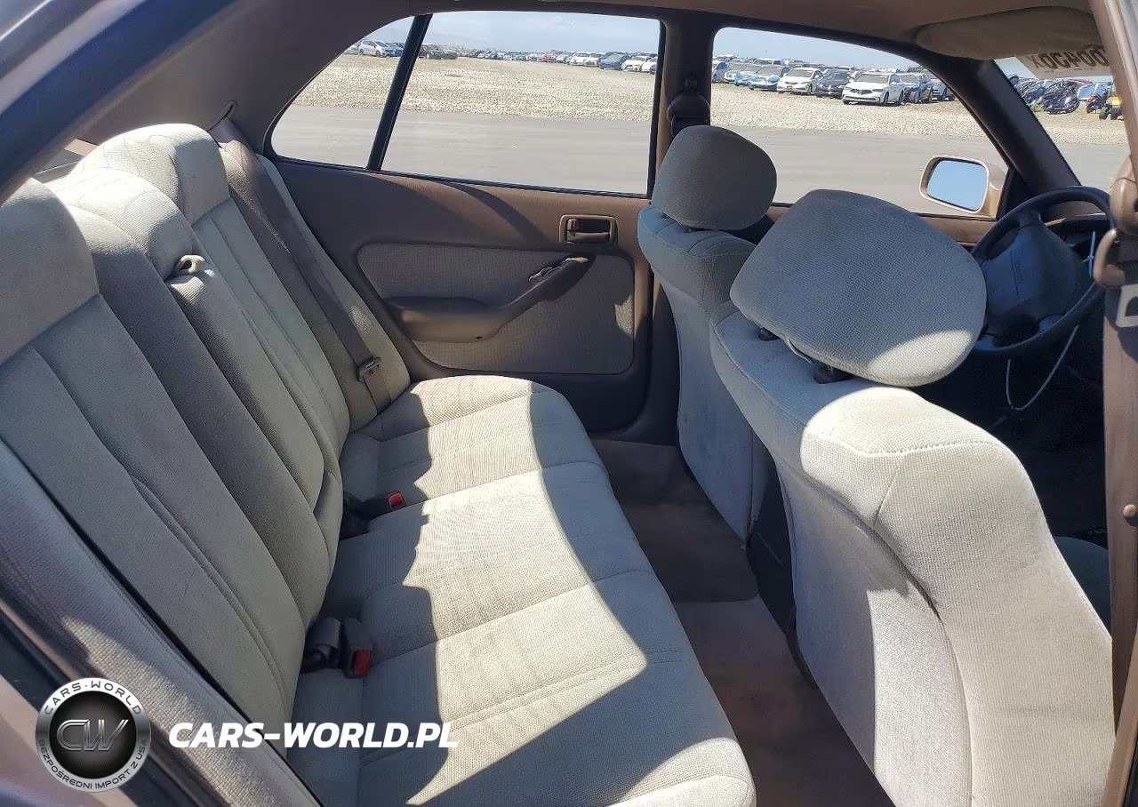 1993 Toyota Camry Le VIN:JT2VK12E8P0216910 - 10