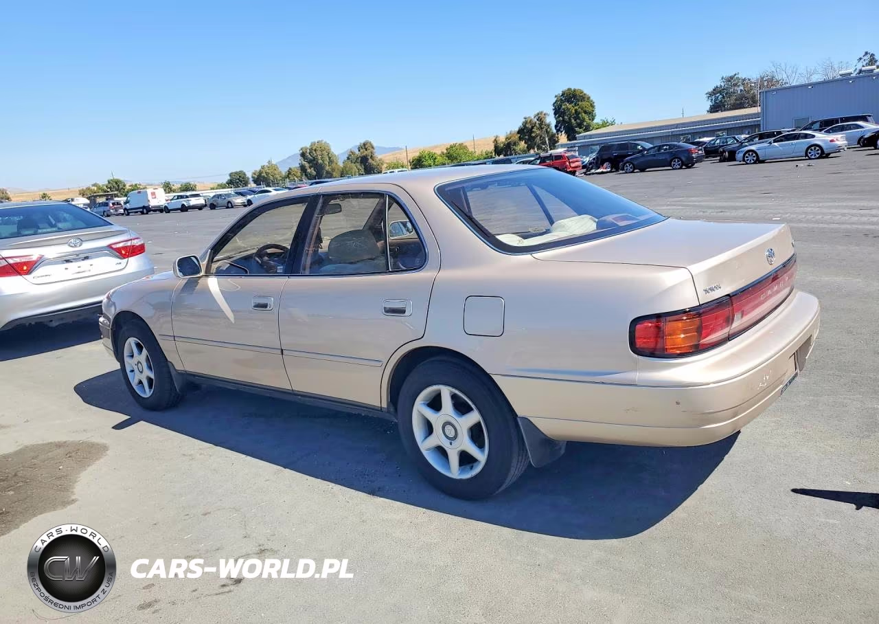 1993 Toyota Camry Le VIN:JT2VK12E8P0216910 - 2