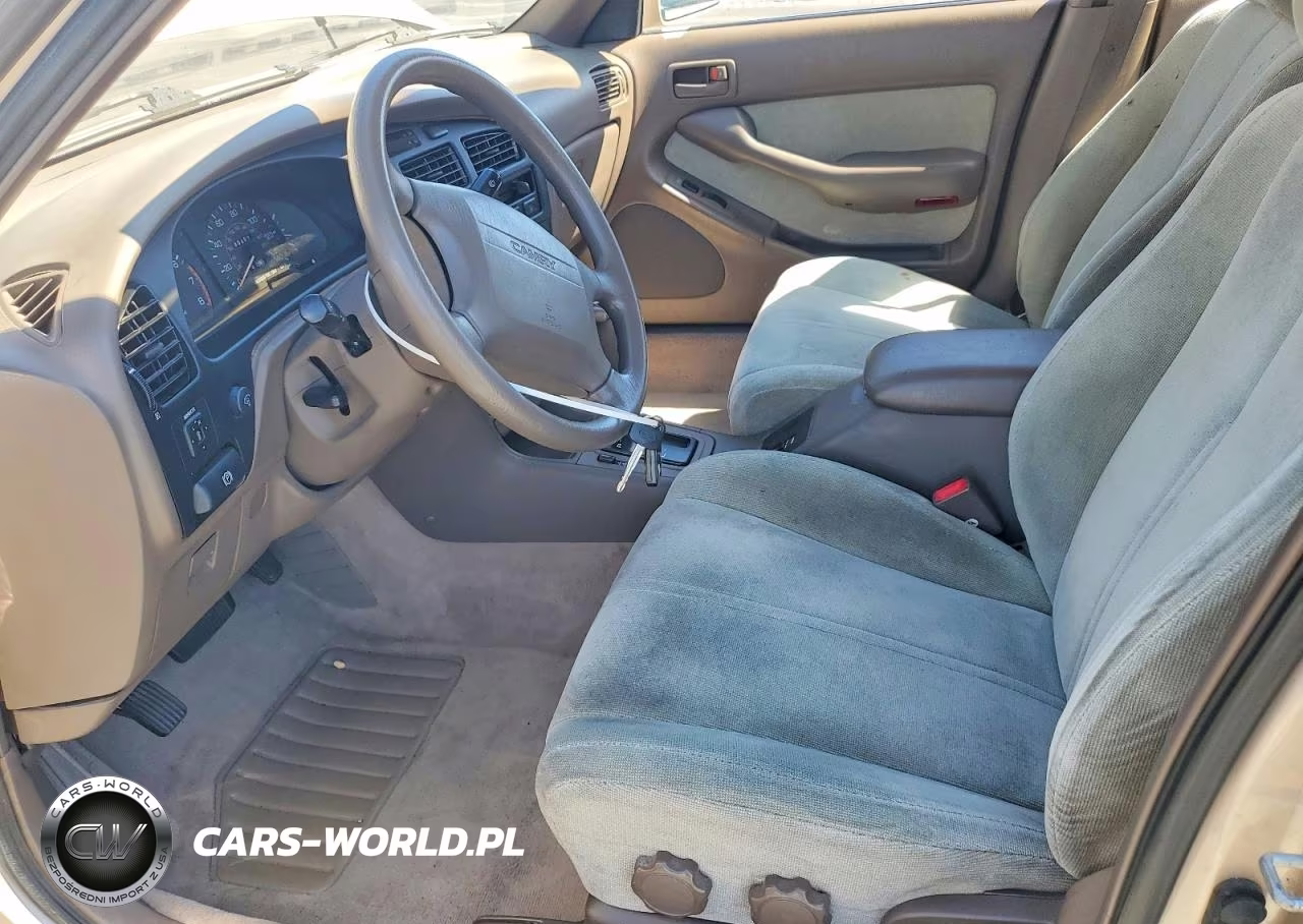 1993 Toyota Camry Le VIN:JT2VK12E8P0216910 - 7