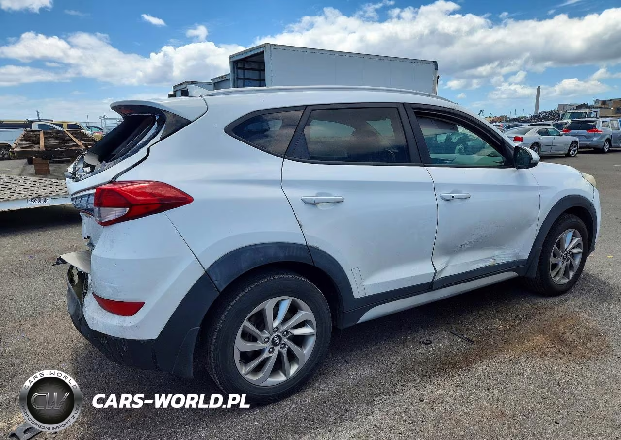2018 Hyundai Tucson Sel Plus VIN:KM8J33A49JU648036 - 3
