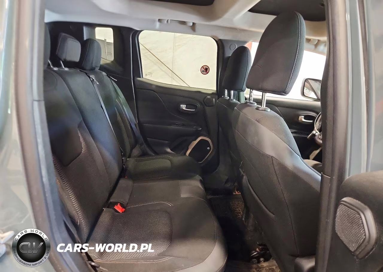 2016 Jeep Renegade Latitude VIN:ZACCJBBT8GPD87964 - 10