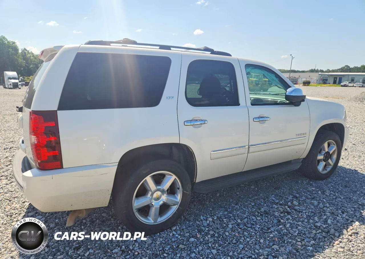 2012 Chevrolet Tahoe C1500 Ltz VIN:1GNSCCE08CR101949 - 3