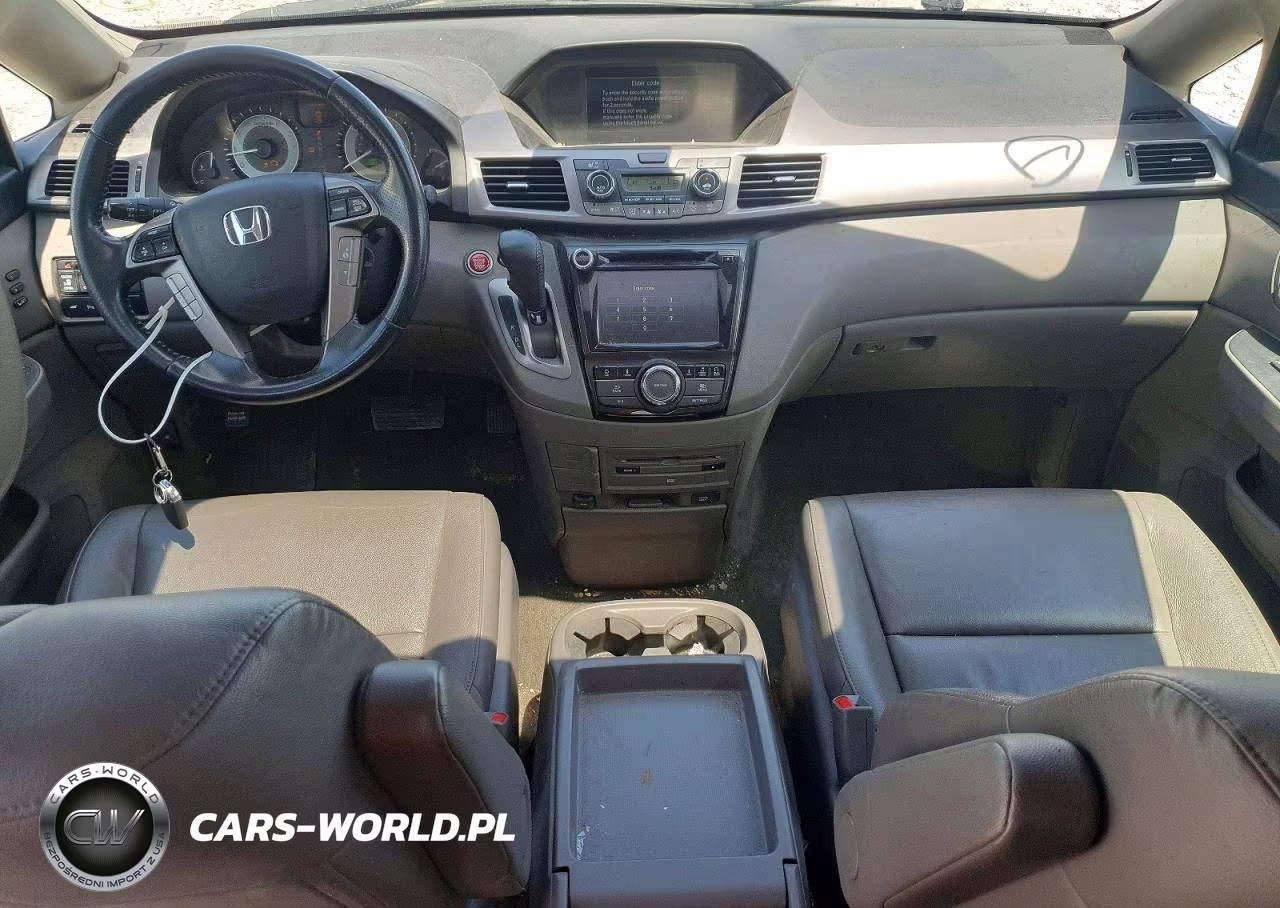 2017 Honda Odyssey Touring VIN:5FNRL5H98HB004115 - 8
