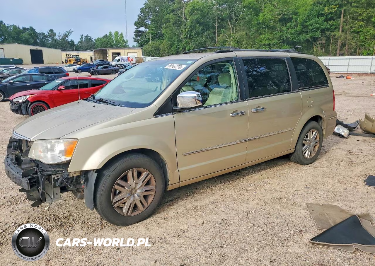 2010 Chrysler Town & Country Limited – zdjęcie 1 z 14
