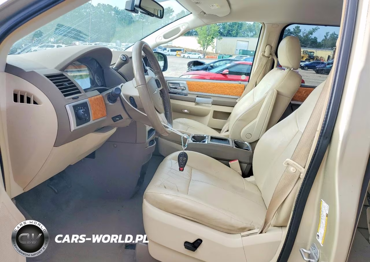 2010 Chrysler Town & Country Limited VIN:2A4RR6DX2AR257556 - 7