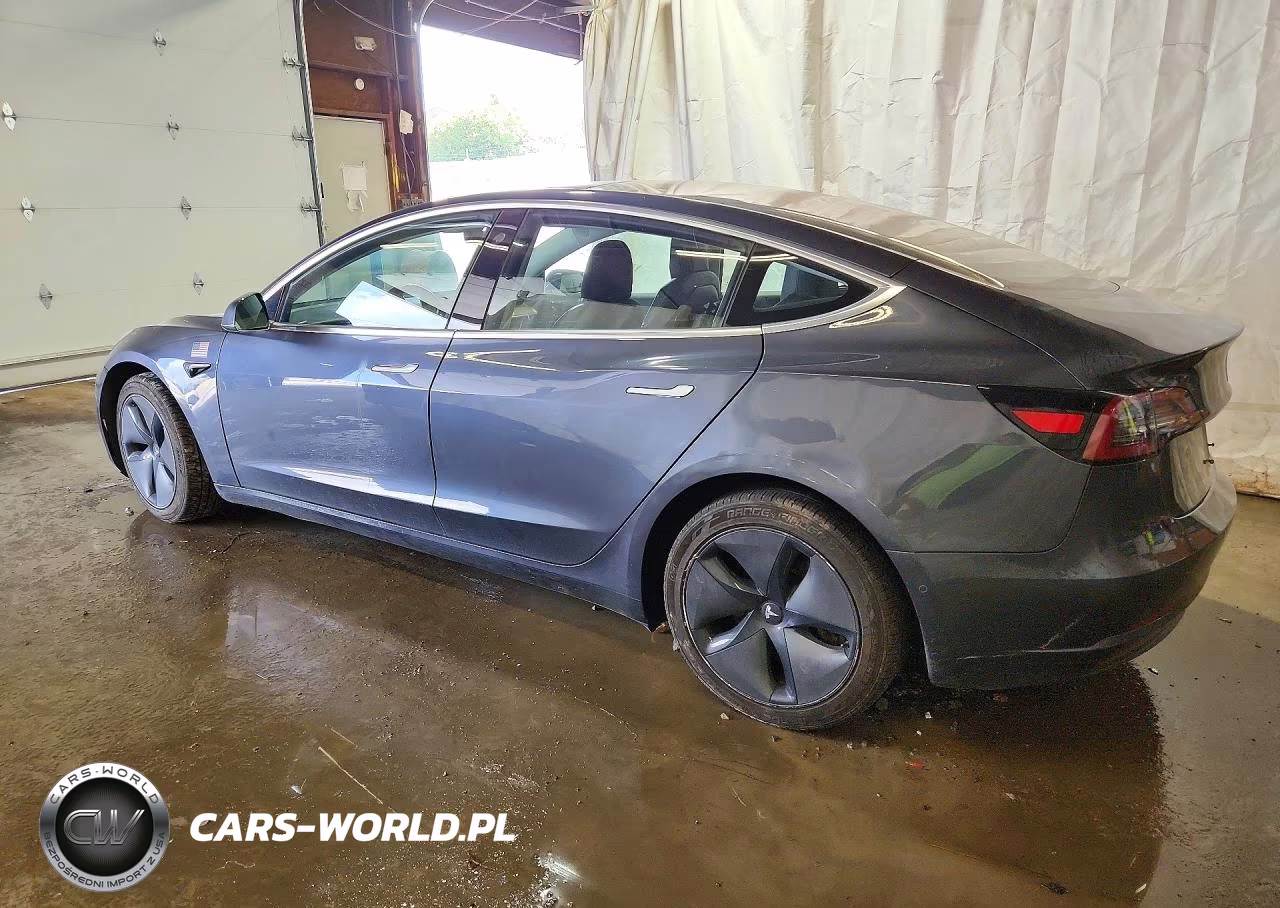 2018 Tesla Model 3 VIN:5YJ3E1EA8JF036978 - 2