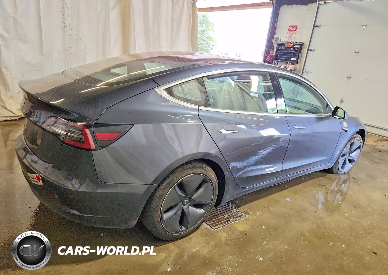 2018 Tesla Model 3 VIN:5YJ3E1EA8JF036978 - 3