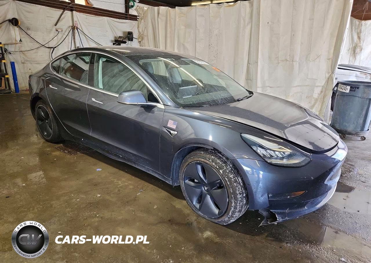 2018 Tesla Model 3 VIN:5YJ3E1EA8JF036978 - 4
