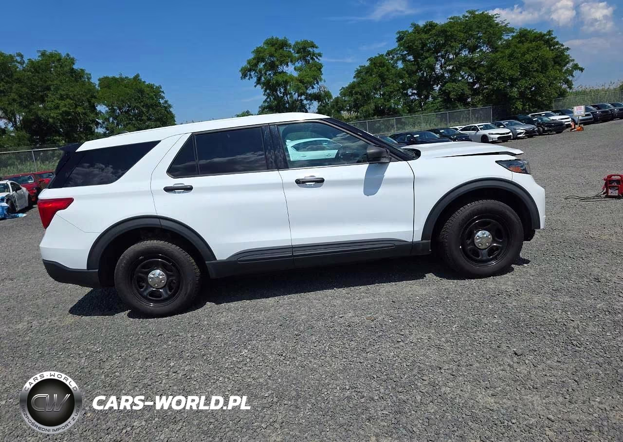 2022 Ford Explorer Police Interceptor VIN:1FM5K8AB9NGA27397 - 12