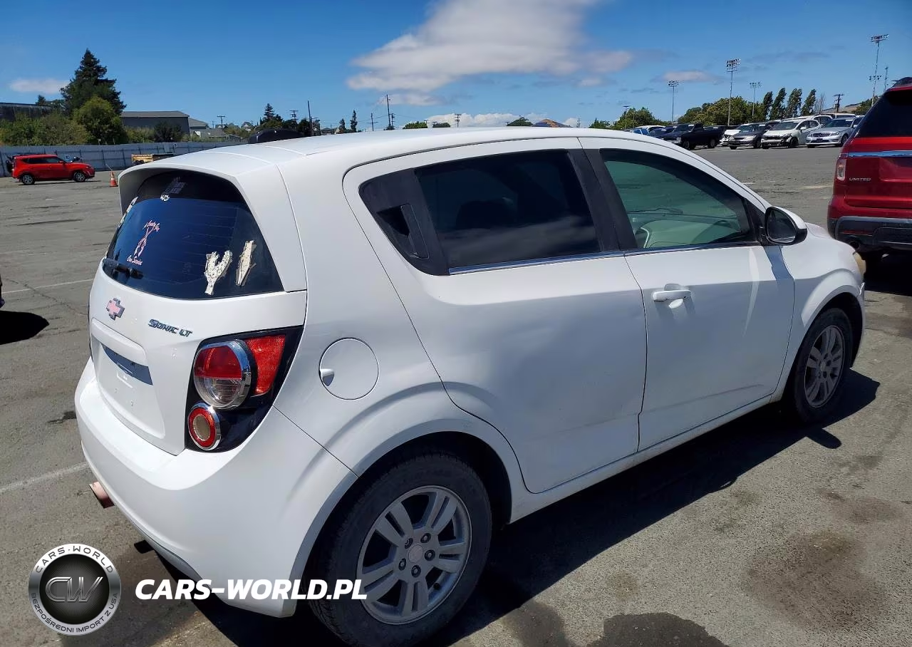 2016 Chevrolet Sonic Lt VIN:1G1JC6SH9G4155658 - 3