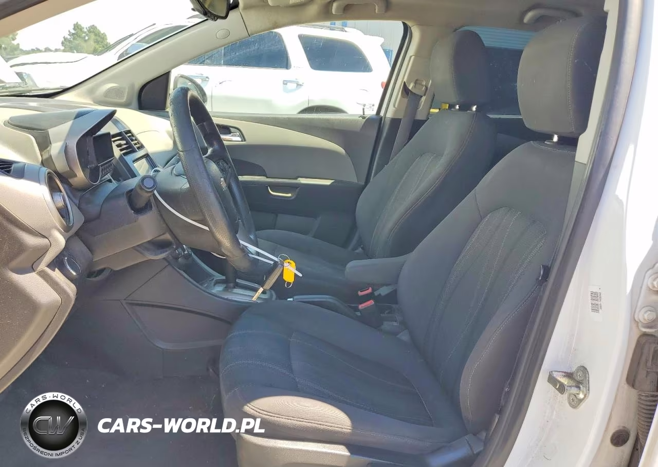 2016 Chevrolet Sonic Lt VIN:1G1JC6SH9G4155658 - 7