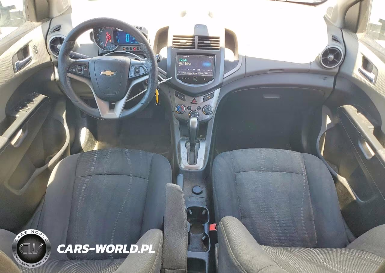 2016 Chevrolet Sonic Lt VIN:1G1JC6SH9G4155658 - 8