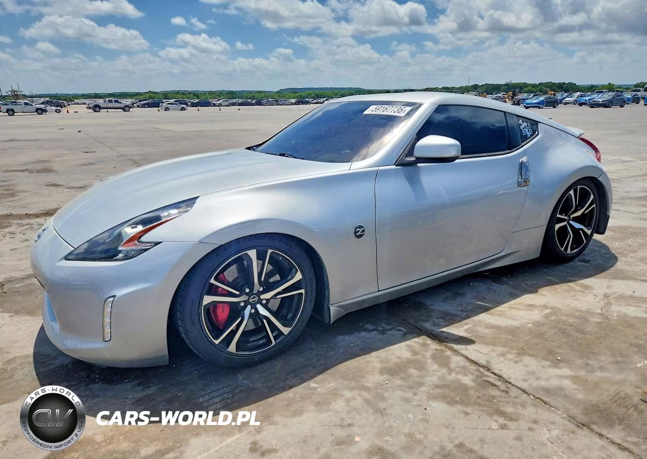 2019 Nissan 370Z Sport Touring – zdjęcie 1 z 13