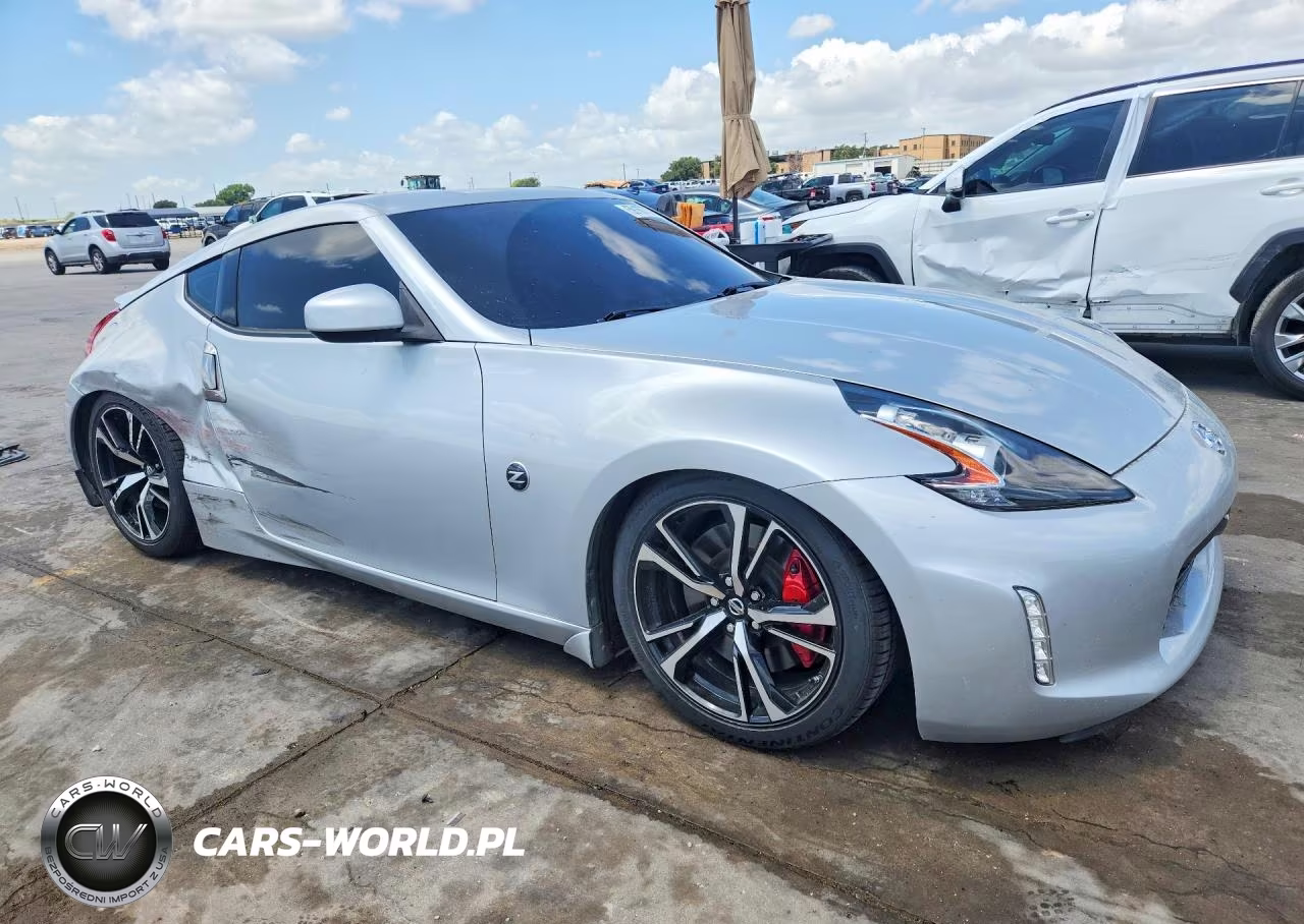 2019 Nissan 370Z Sport Touring VIN:JN1AZ4EHXKM420654 - 4