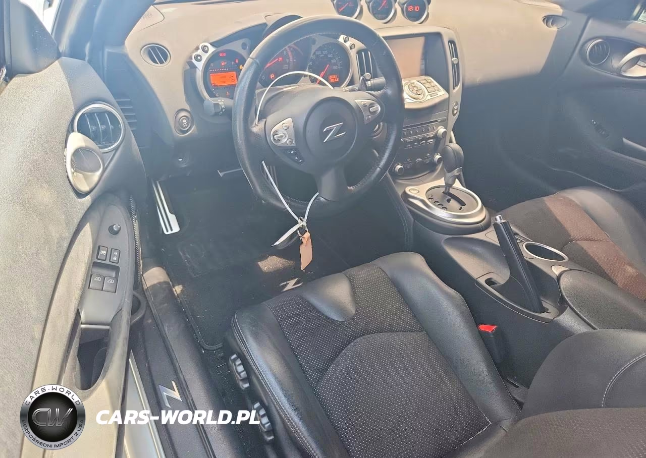 2019 Nissan 370Z Sport Touring VIN:JN1AZ4EHXKM420654 - 8