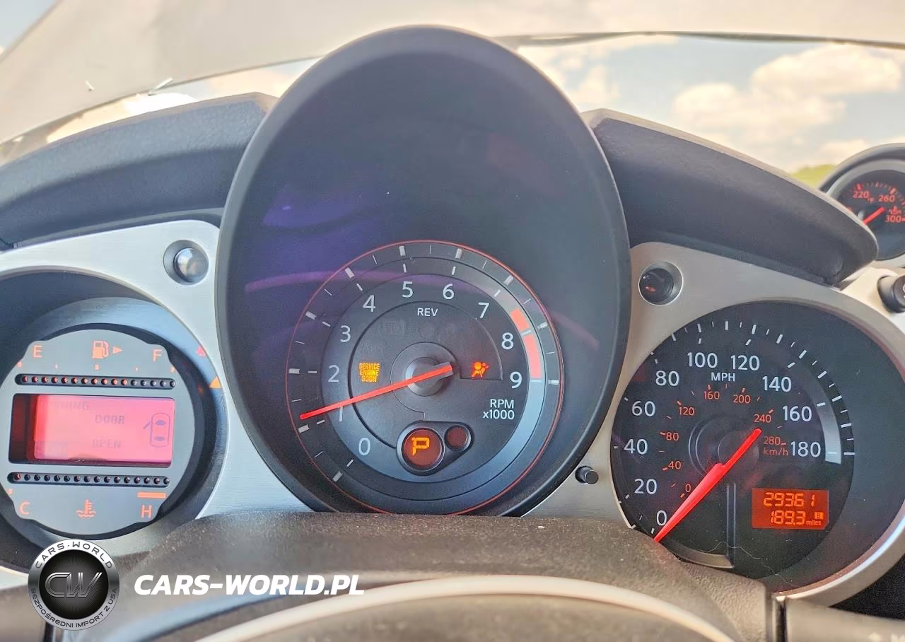2019 Nissan 370Z Sport Touring VIN:JN1AZ4EHXKM420654 - 9