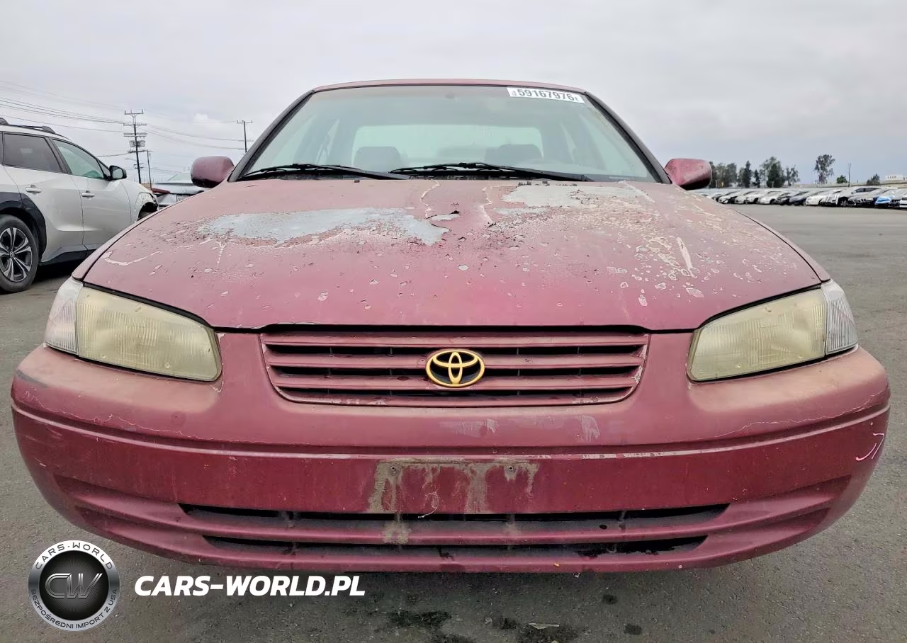 1998 Toyota Camry Le VIN:4T1BG22K3WU828359 - 5