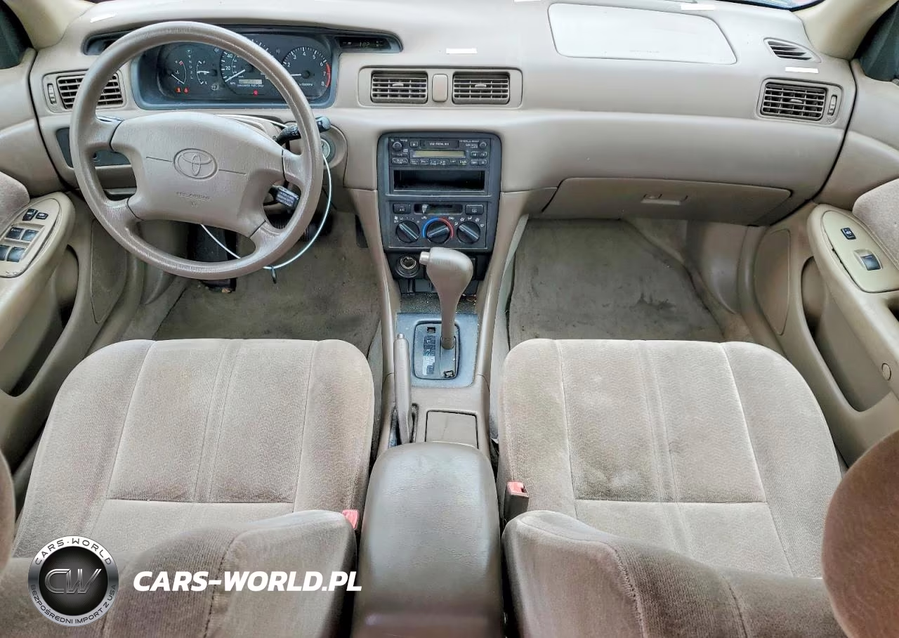 1998 Toyota Camry Le VIN:4T1BG22K3WU828359 - 8