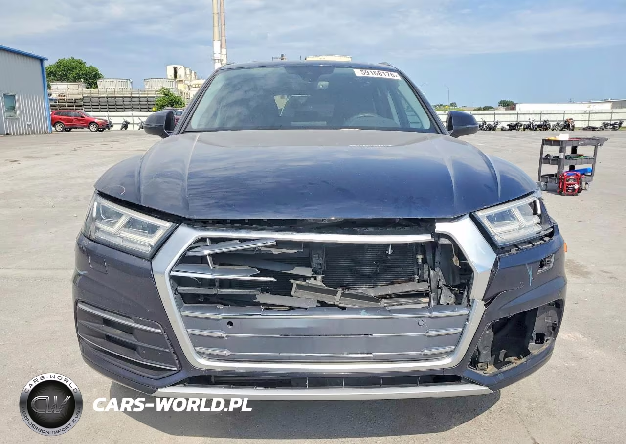 2018 Audi Q5 Premium Plus VIN:WA1BNAFY2J2137454 - 5
