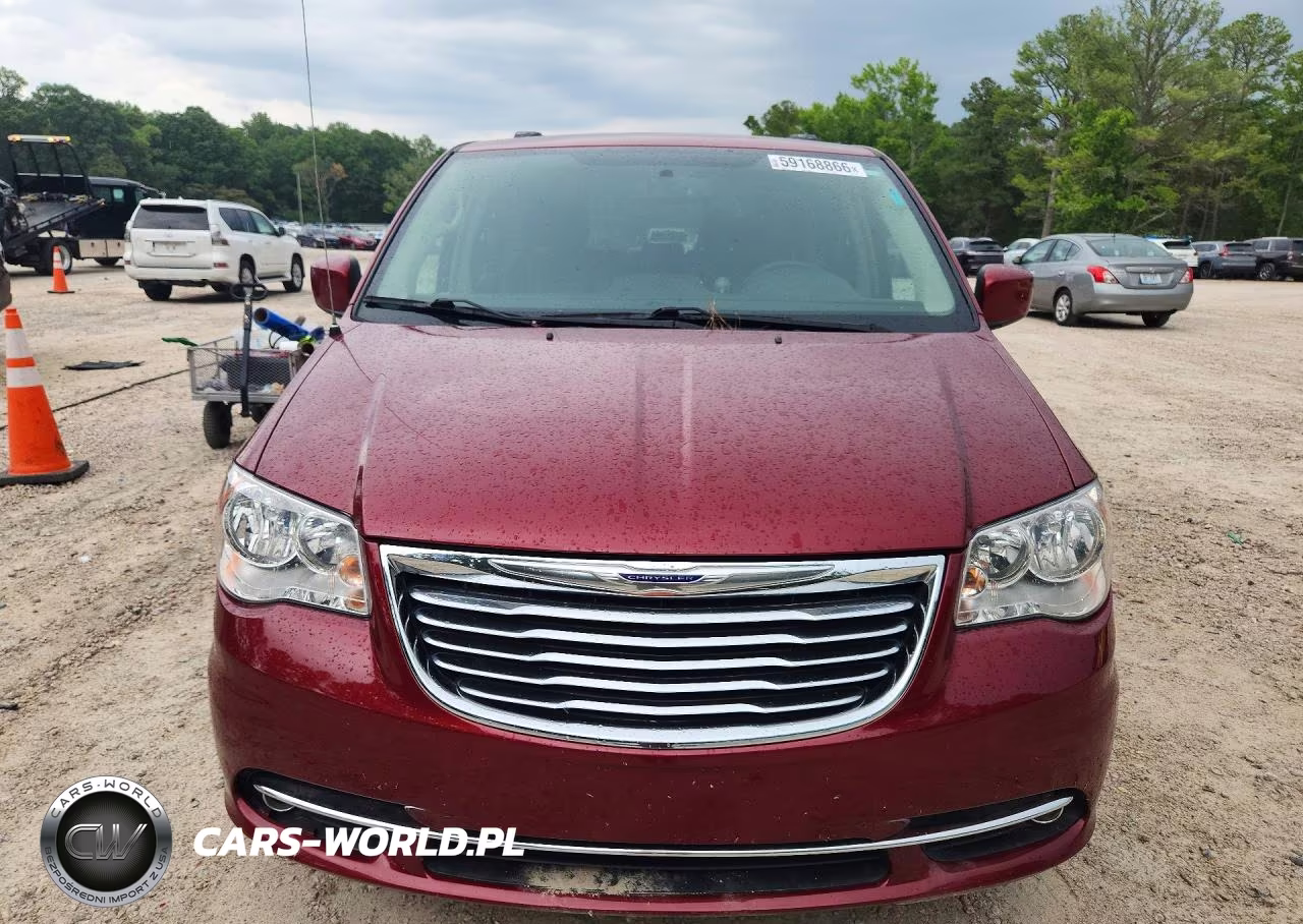 2015 Chrysler Town & Country Touring VIN:2C4RC1BG6FR696263 - 5