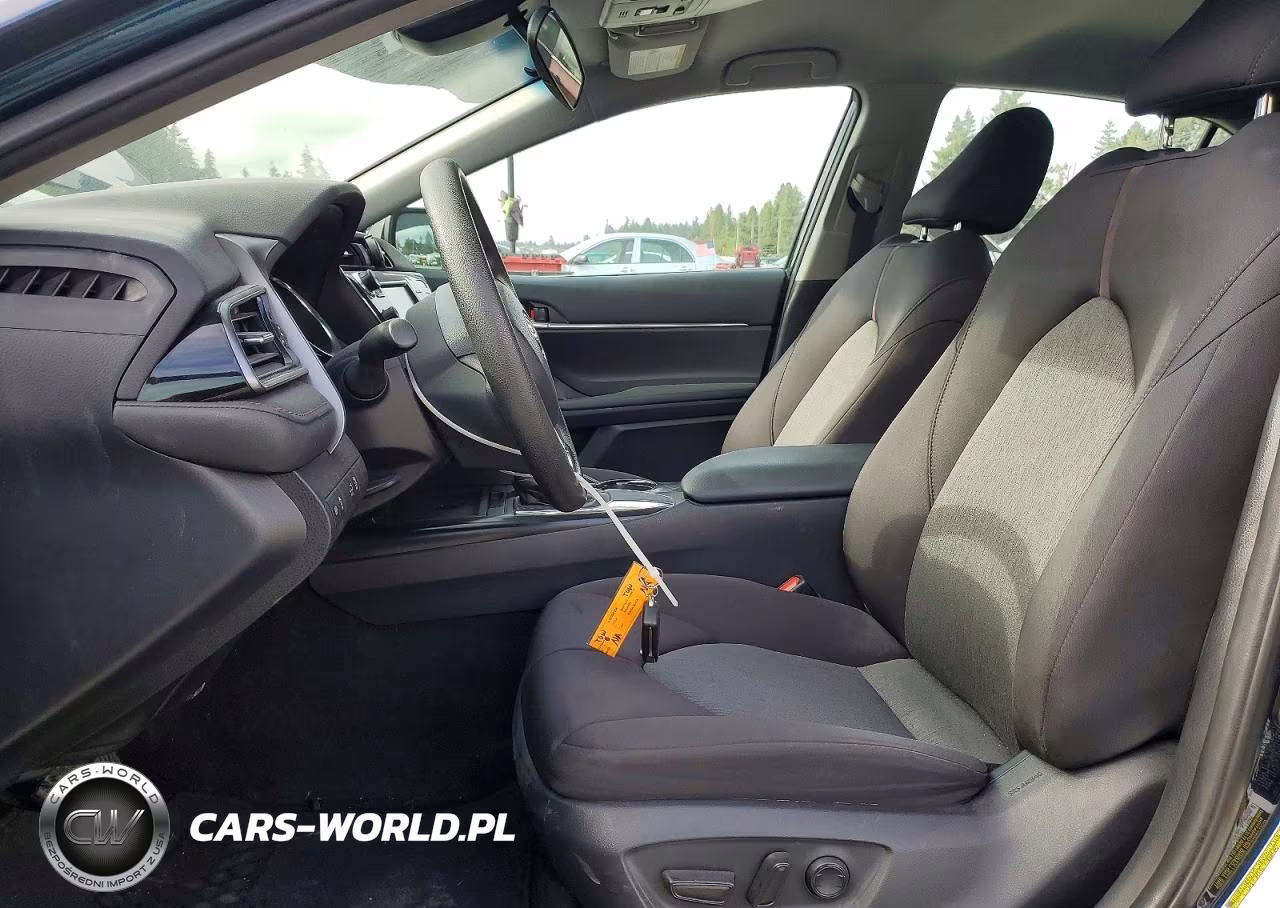 2019 Toyota Camry Le VIN:4T1B11HK3KU787776 - 7