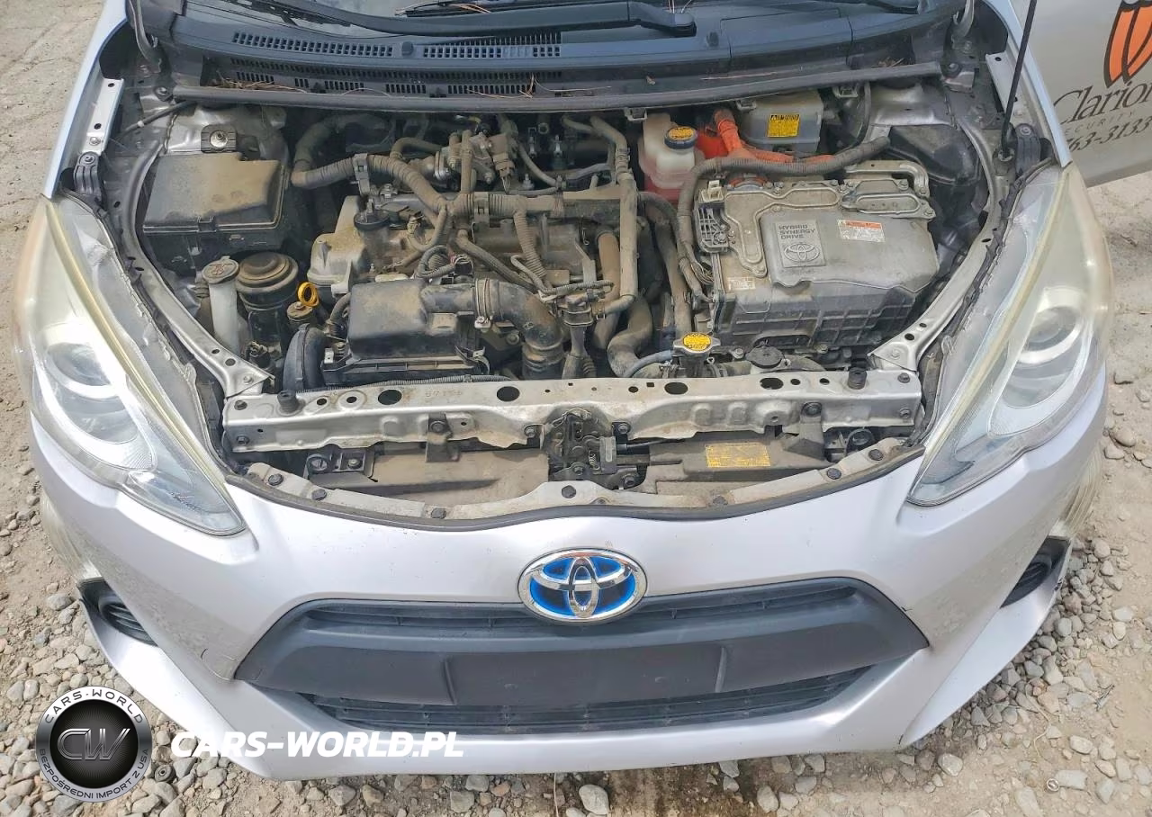 2015 Toyota Prius C One VIN:JTDKDTB39F1583595 - 11