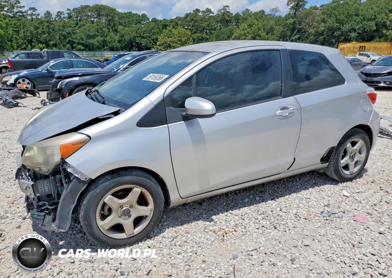 2012 Toyota Yaris 3-Door L