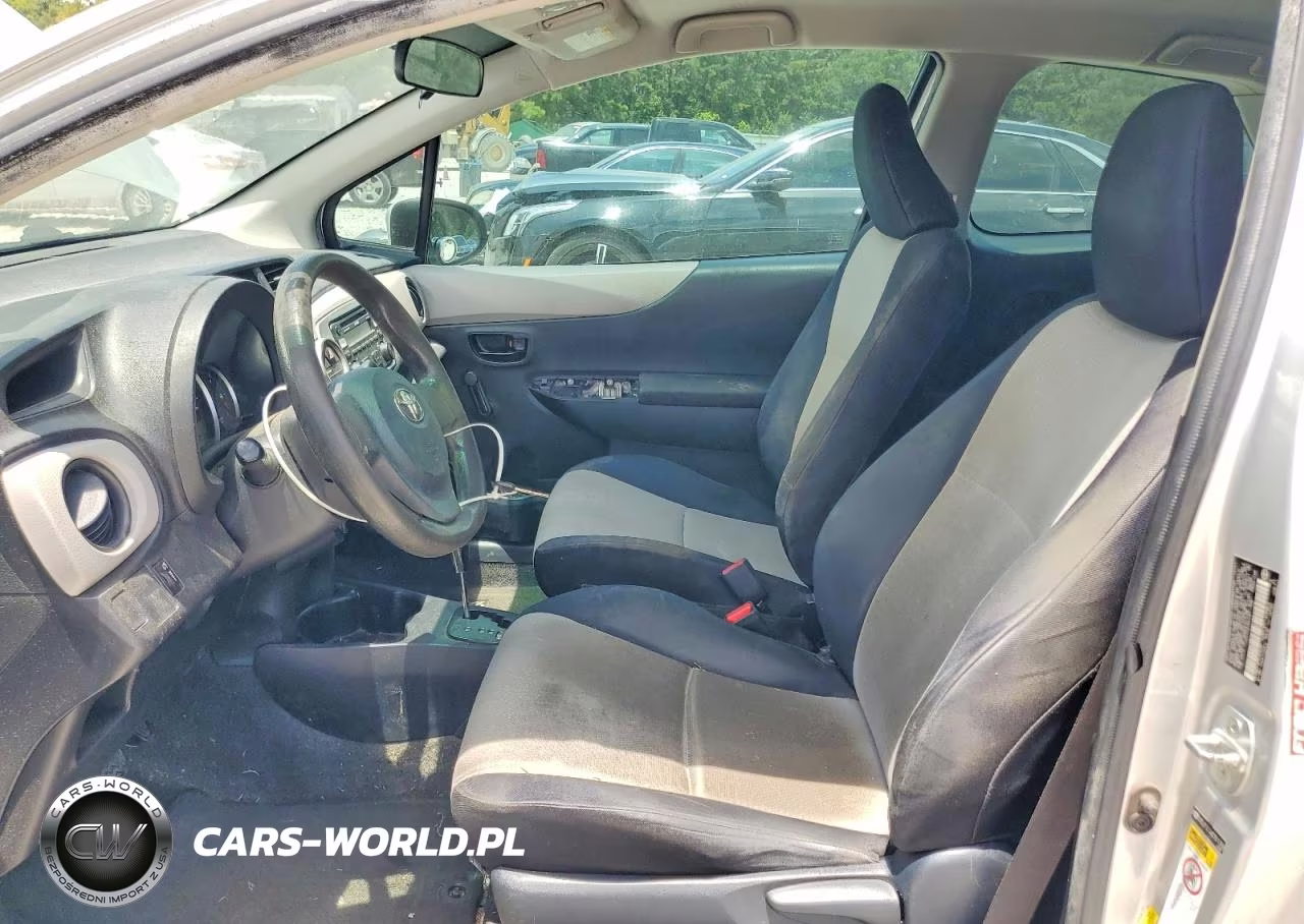 2012 Toyota Yaris 3-Door L VIN:JTDJTUD34CD511358 - 7