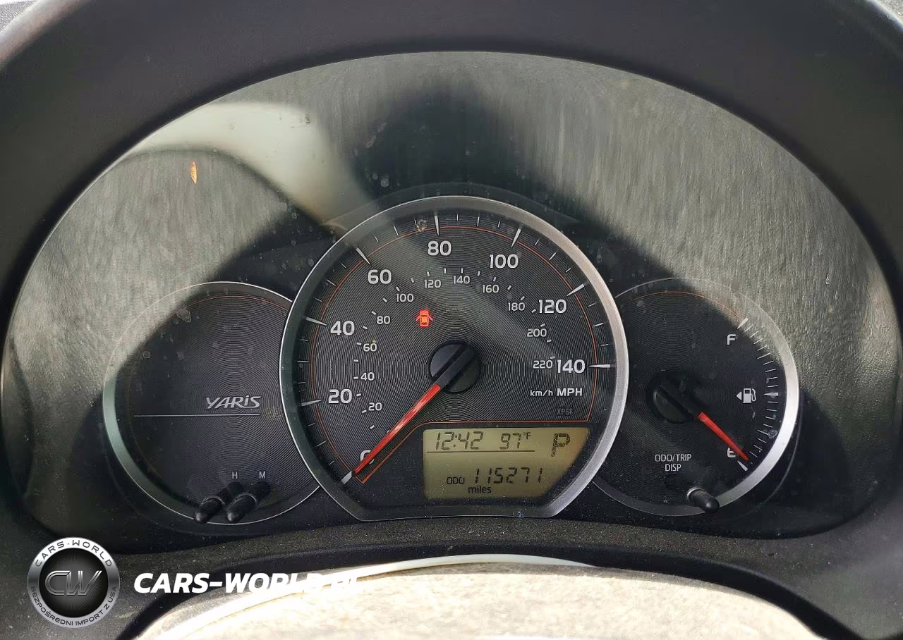 2012 Toyota Yaris 3-Door L VIN:JTDJTUD34CD511358 - 9