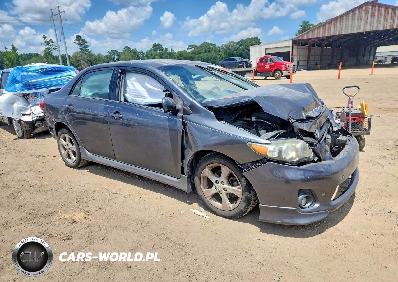 2011 Toyota Corolla S VIN:2T1BU4EE9BC745444 - 4
