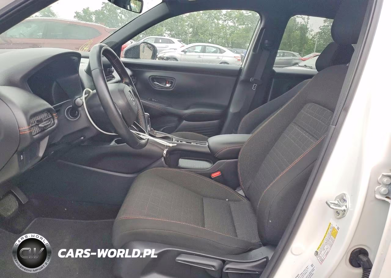 2025 Honda Hr-V Sport VIN:3CZRZ2H54SM745806 - 7