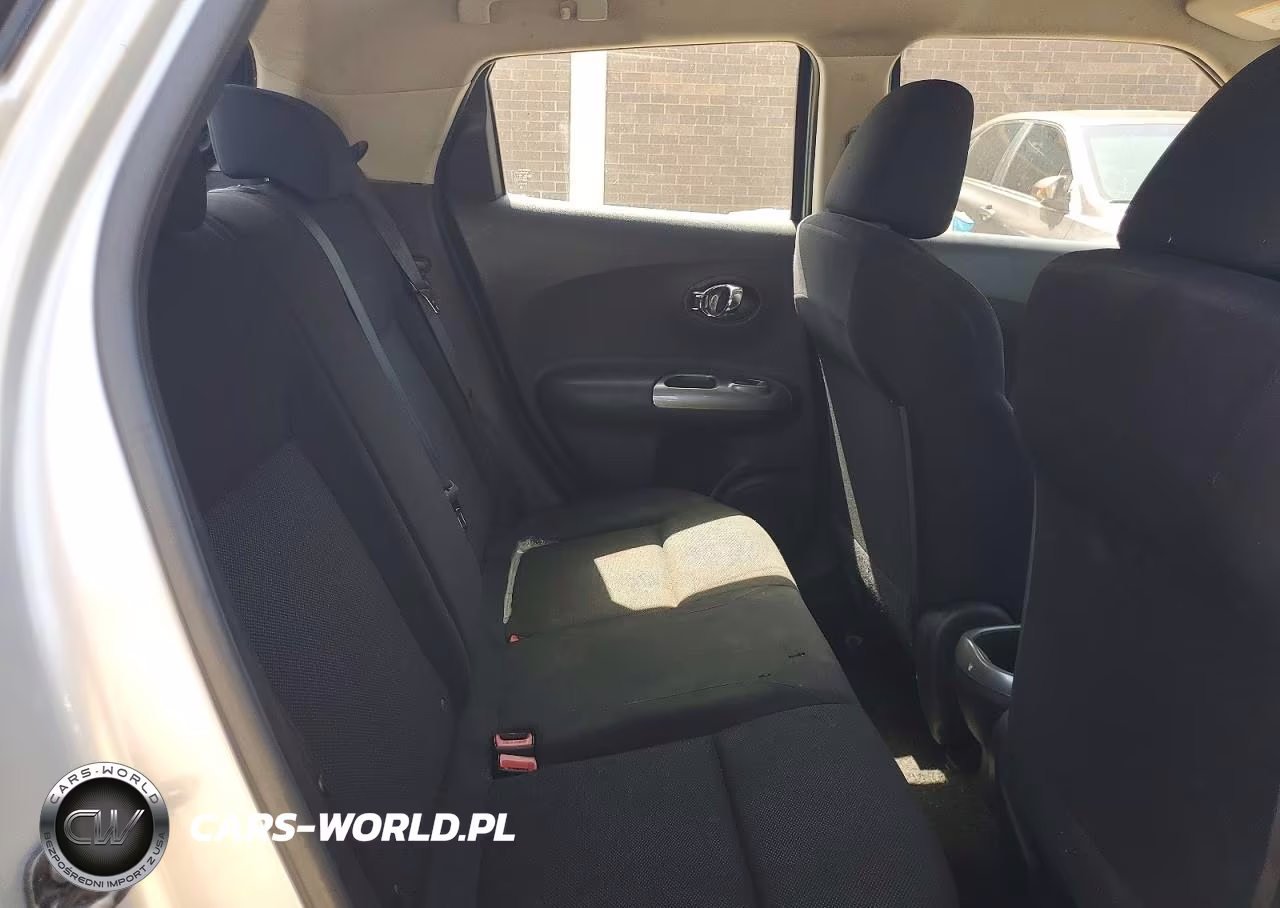 2011 Nissan Juke S VIN:JN8AF5MR0BT017069 - 10